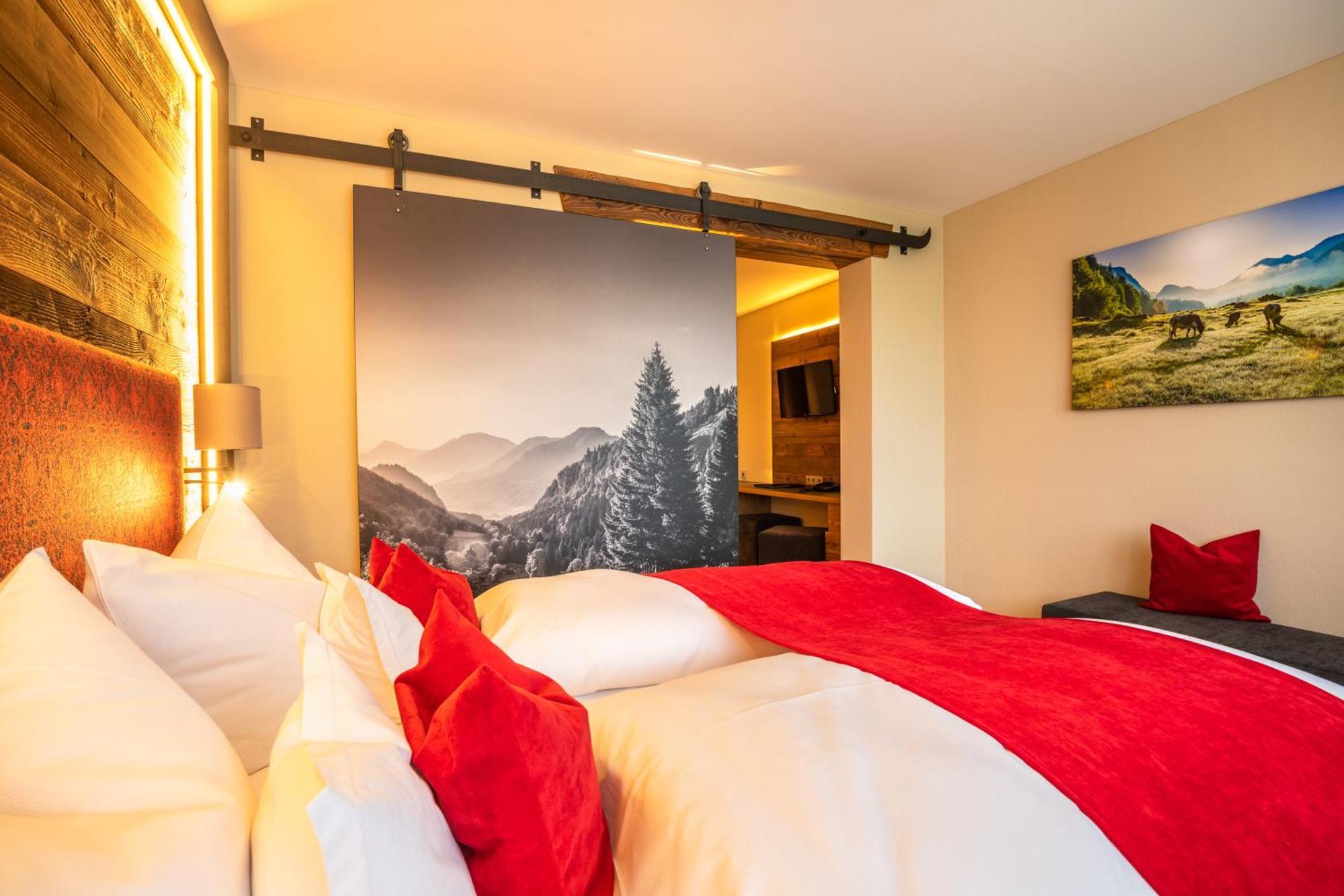 Hotel Zur Post Ruhpolding Exterior photo